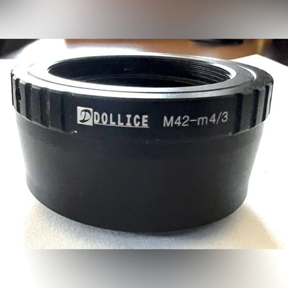 Dollice M42 to micro 4/3 adaptor with lens cap EUC - Picture 2 of 7